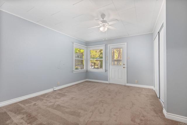 928 930 Osborne Street, Vista CA: https://media.crmls.org/mediaz/5b16c025-822c-4951-811e-9a7d2bb31c1c.jpg