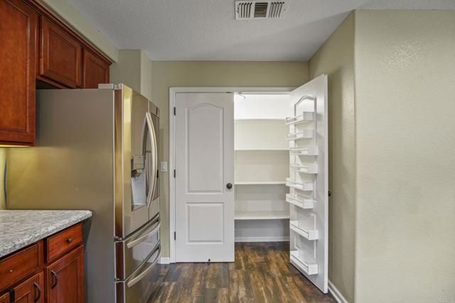 Detail Gallery Image 16 of 36 For 233 Mono Lake Ave, Merced,  CA 95341 - 3 Beds | 2/1 Baths