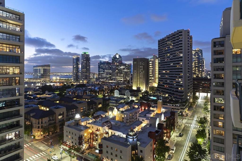 555 Front Street - photo 13