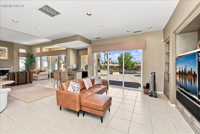 370 Gold Canyon Drive, Palm Desert, CA 92211