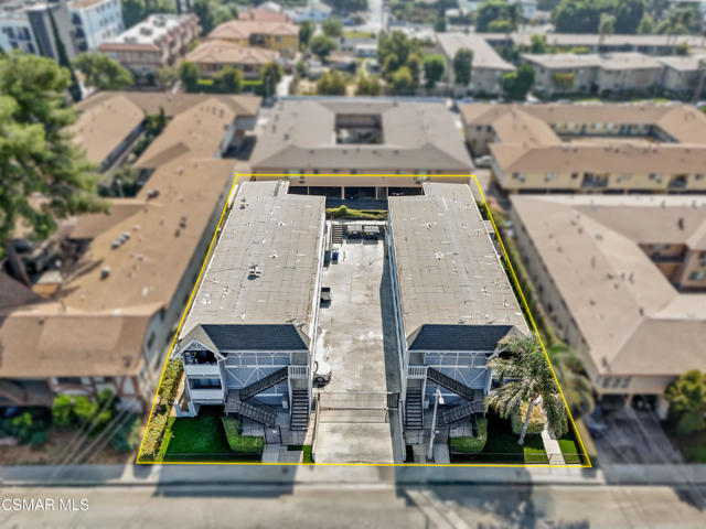 18356 Napa Street, Northridge CA: https://media.crmls.org/mediaz/5b197f2d-90d9-4bfa-adf5-2456c4b31c45.jpg