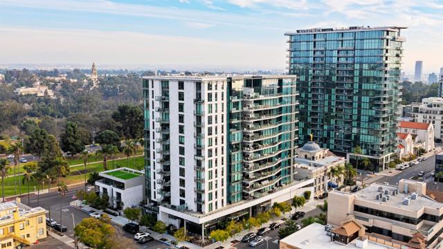 2855 5th Ave, San Diego, California 92103, 3 Bedrooms Bedrooms, ,3 BathroomsBathrooms,Condominium,For Sale,5th Ave,250019131SD