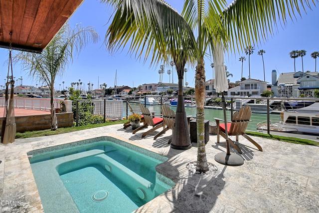 2965 Surfrider Avenue, Ventura CA: https://media.crmls.org/mediaz/5b1a2e20-1ca2-48ff-bdcb-690e4042880a.jpg
