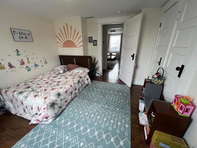 1525 Monroe Avenue, San Diego CA: https://media.crmls.org/mediaz/5b1b0c7e-d4fd-42cf-9177-f15eaed21775.jpg