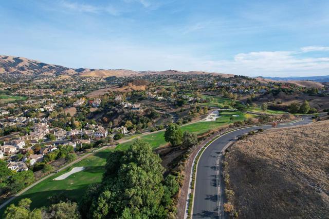 5828 Newgate Court, San Jose CA: https://media.crmls.org/mediaz/5b1b1671-5409-4406-8042-709ea37ae61c.jpg