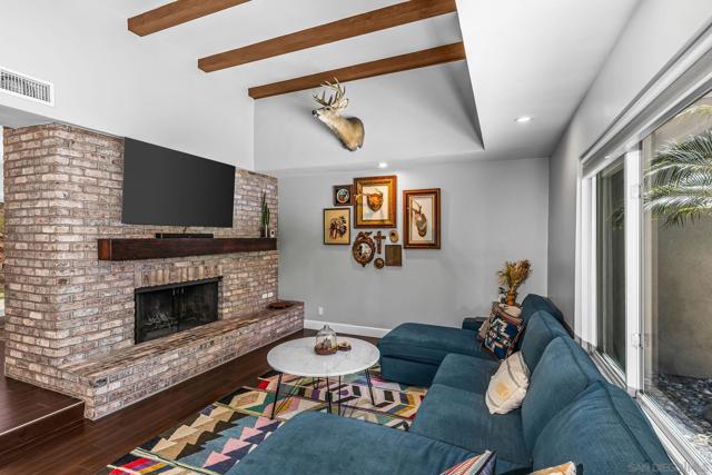 Image 5 of 53 For 1839 Avocado