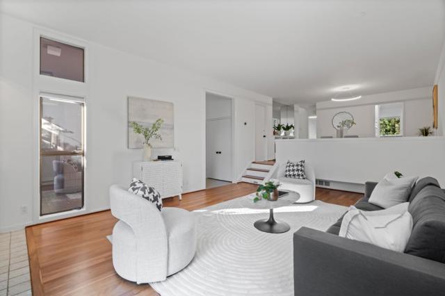 2146 Sand Hill Road, Menlo Park CA: https://media.crmls.org/mediaz/5b20705b-4232-44dd-976c-fc4a4c23a8fe.jpg