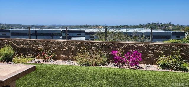874 Via La Venta, San Marcos CA: https://media.crmls.org/mediaz/5b208b4a-3126-4172-92a6-5b3e4df346c5.jpg