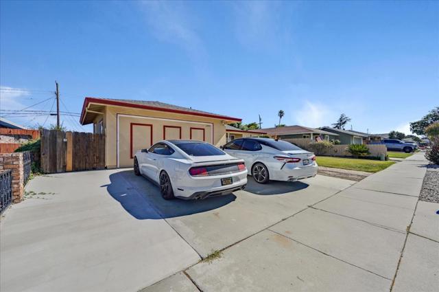 1300 Mesa Drive, Hollister, California 95023, 4 Bedrooms Bedrooms, ,3 BathroomsBathrooms,Single Family Residence,For Sale,Mesa,ML81903922