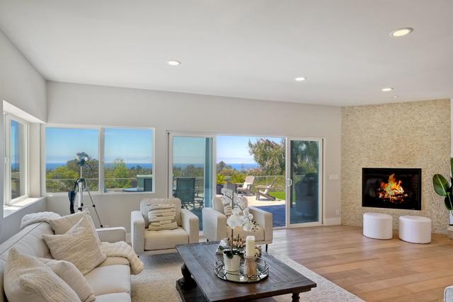 Detail Gallery Image 31 of 64 For 1669 Burgundy Rd., Encinitas,  CA 92024 - 6 Beds | 3/2 Baths