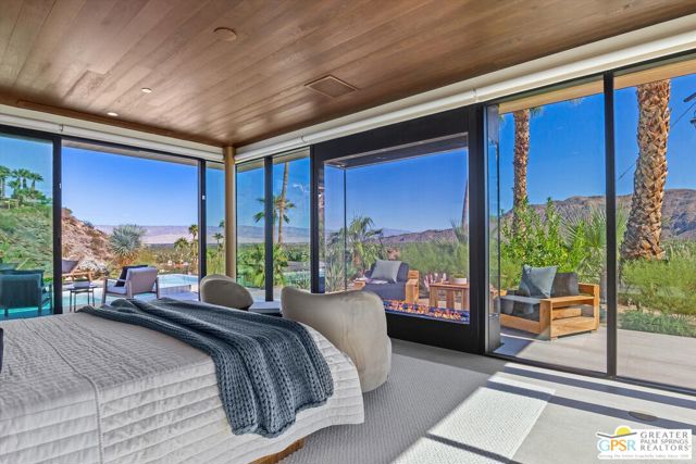 2481 Cahuilla Hills Drive, Palm Springs, CA 92264