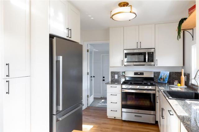 1122 Seabright Avenue, Santa Cruz CA: https://media.crmls.org/mediaz/5b22e925-ac53-4f35-a3ad-dfa0be961e06.jpg