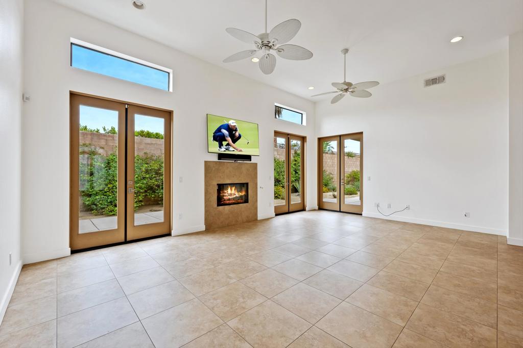 MLS #219139886DA image #5