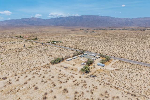 Image 57 of 68 For 3241 Borrego Valley Rd
