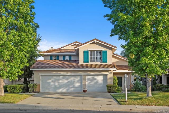 3071 Sprucewood Ln, Escondido CA: https://media.crmls.org/mediaz/5b295bc3-ea10-46dd-8357-d29ea8464378.jpg