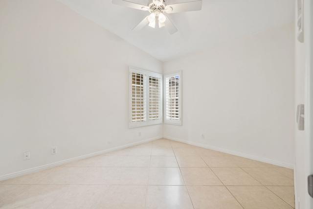 Image 29 of 49 For 79940 Hancock Court