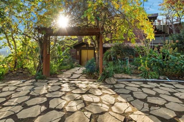 711 W California Way, Redwood City CA: https://media.crmls.org/mediaz/5b2b9bf2-9741-473f-9fd9-387b795c297c.jpg