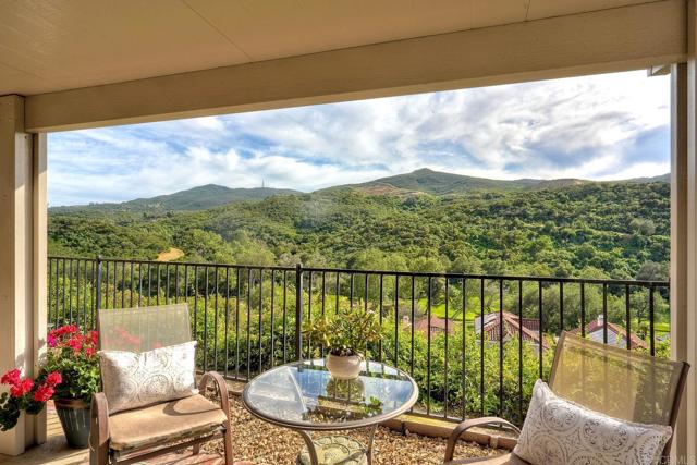 Detail Gallery Image 30 of 62 For 28766 Vista Valley Dr, Vista,  CA 92084 - 2 Beds | 2 Baths