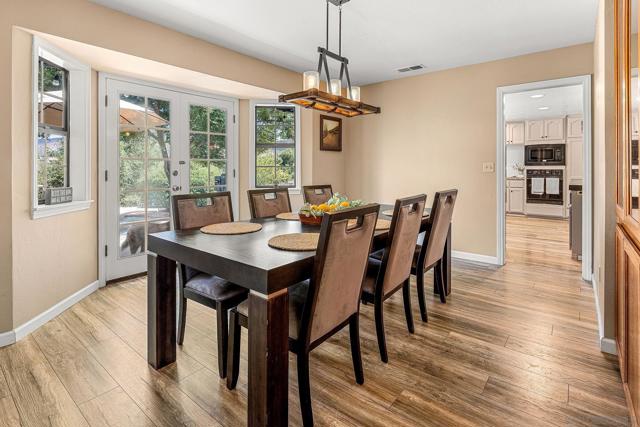24822 Pappas Rd, Ramona CA: https://media.crmls.org/mediaz/5b2df213-17c6-4c43-a578-94cc16a37231.jpg
