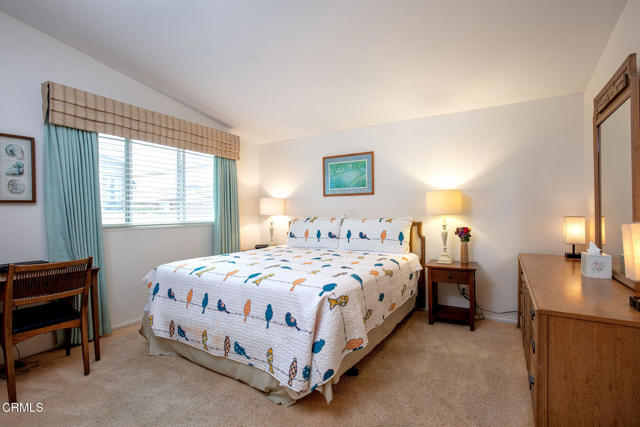 Detail Gallery Image 14 of 21 For 1235 Capri Way, Oxnard,  CA 93035 - 5 Beds | 2/1 Baths