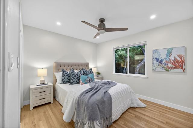 866 Stonehurst Way, Campbell CA: https://media.crmls.org/mediaz/5b2e8597-10b1-4d8b-a462-e08c4cf3c036.jpg