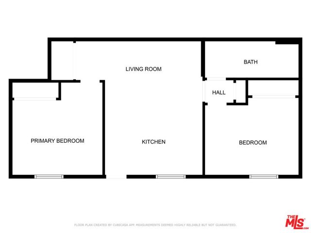 754 N Croft Avenue, Los Angeles CA: https://media.crmls.org/mediaz/5b2f7163-1f1e-49e4-84e2-157cdb0a9c89.jpg