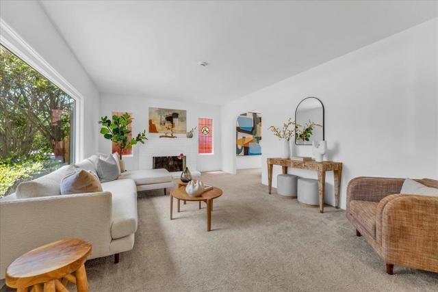 526 Sylvan Avenue, San Mateo CA: https://media.crmls.org/mediaz/5b2f7629-e960-4211-9a65-bf79e34372be.jpg