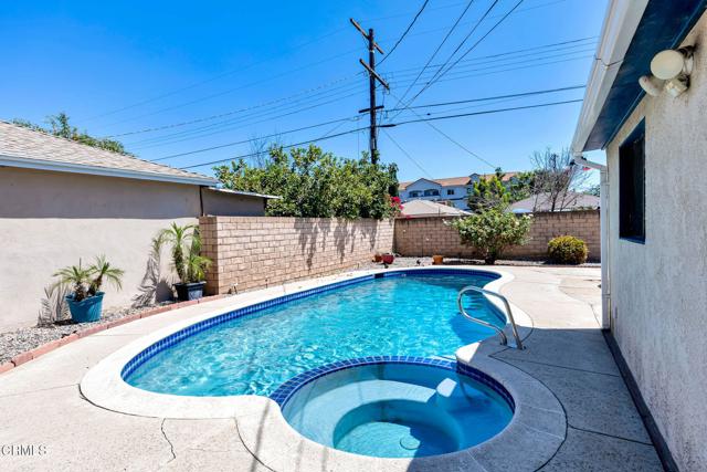 3 Bed Home for Sale in Van Nuys, California