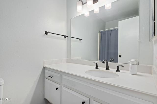 Detail Gallery Image 13 of 20 For 1522 Tern Ct, Ventura,  CA 93003 - 3 Beds | 2/1 Baths