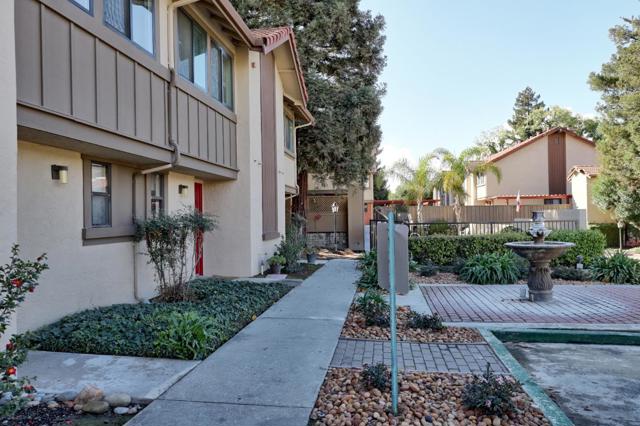 2040 Main Street, Santa Clara CA: https://media.crmls.org/mediaz/5b33e9c9-ac17-4ba4-a394-8a6ca2d6ad53.jpg