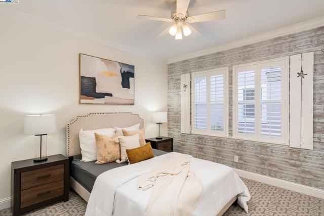 10828 Inspiration Cir, Dublin CA: https://media.crmls.org/mediaz/5b355305-aca2-419b-bef0-4f774463ac76.jpg