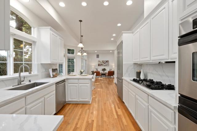 Image 10 of 37 For 829 Moraga Drive