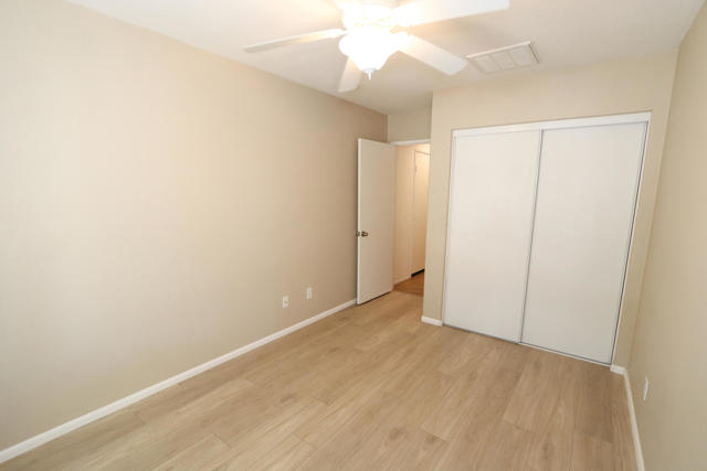 1197 Oro Rdg, Palm Springs CA: https://media.crmls.org/mediaz/5b35d7c6-91bb-4450-8cce-986c9ac8a9dd.jpg