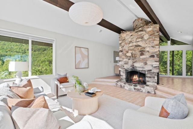 16451 Wood Acres Road, Los Gatos CA: https://media.crmls.org/mediaz/5b35e012-7cbd-442e-bf25-eba755bb7d94.jpg