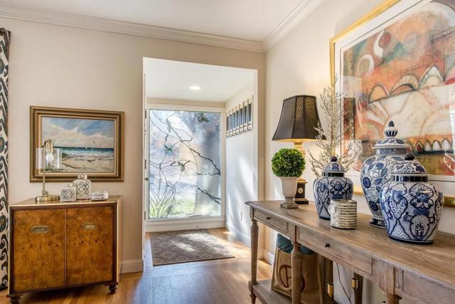 308 Princeton Road, Menlo Park CA: https://media.crmls.org/mediaz/5b35ed70-5d4c-4915-971a-e5a990a9780a.jpg