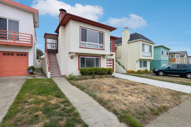 1360 S Mayfair Avenue, Daly City CA: https://media.crmls.org/mediaz/5b368e28-8ed9-4058-9338-b279a70e46b5.jpg
