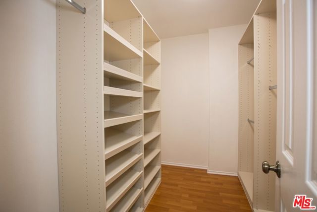 1940 N HIGHLAND Avenue, Los Angeles CA: https://media.crmls.org/mediaz/5b38706b-9c15-4266-be3e-2914e16fa3bf.jpg