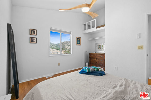 1794 Rebel Road, Acton CA: https://media.crmls.org/mediaz/5b38a5a6-ba68-4116-a33e-16b0b2a1e4f2.jpg