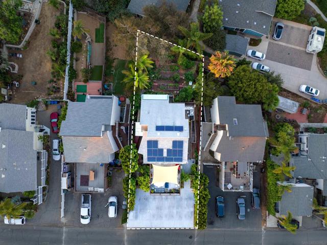 2269 71 Edinburg Ave, Cardiff by the Sea CA: https://media.crmls.org/mediaz/5b3933dd-974d-43bc-8957-068e0ffd9c71.jpg