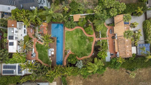 Detail Gallery Image 1 of 1 For 308 Sunset Dr a,  Encinitas,  CA 92024 - 5 Beds | 5/1 Baths