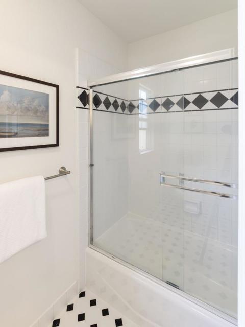 123 Reed Way, Santa Cruz CA: https://media.crmls.org/mediaz/5b3a4cfa-4c19-47f3-869a-50967db9dfb5.jpg