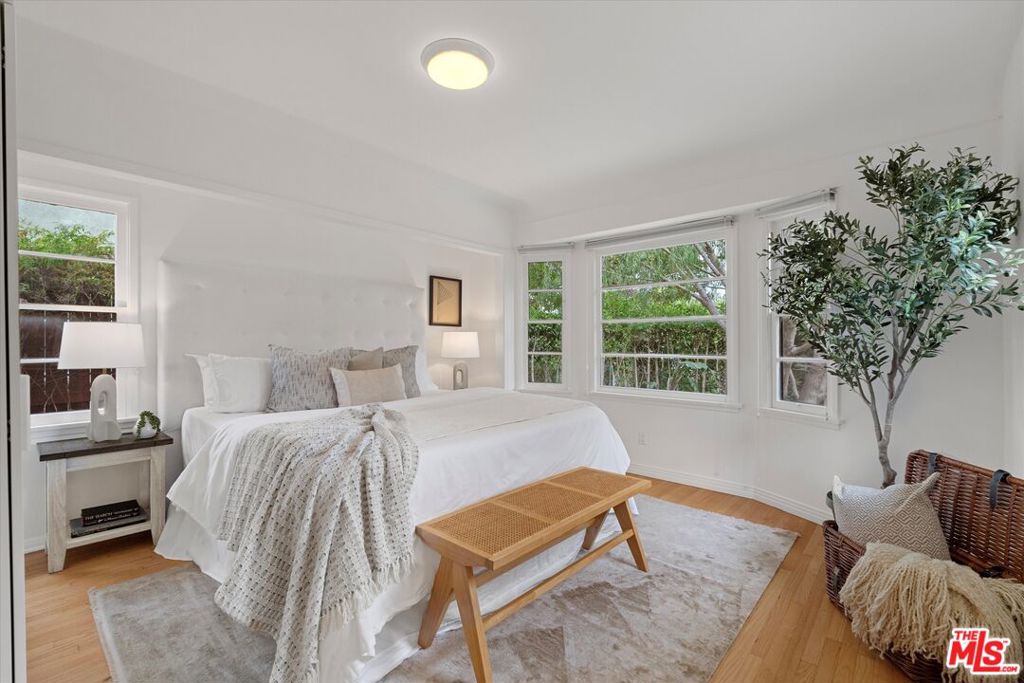 MLS #25602111 image #11