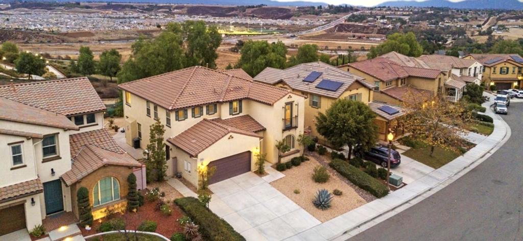 39158 Steeplechase Ln.