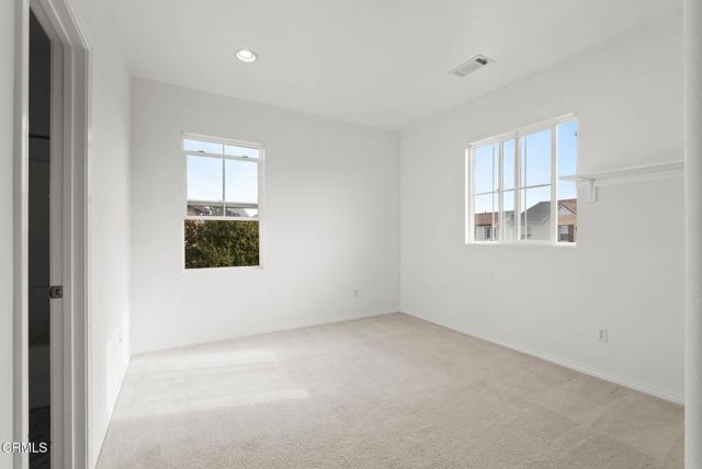 Detail Gallery Image 20 of 39 For 511 Nile River Dr, Oxnard,  CA 93036 - 4 Beds | 4 Baths