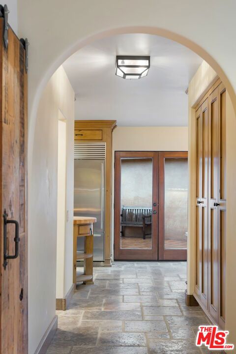 16141 Bayberry Place, Sherman Oaks CA: https://media.crmls.org/mediaz/5b3b5a6f-9e24-4532-aaca-6bb5c0105ddf.jpg