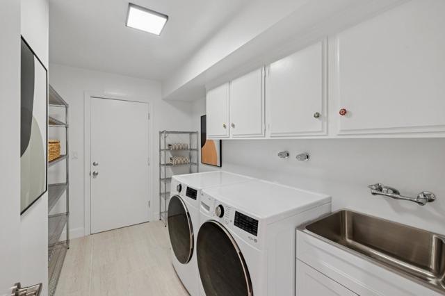 243 Selby Lane, Atherton CA: https://media.crmls.org/mediaz/5b3ce643-fc56-4625-8050-7ace27a652f0.jpg