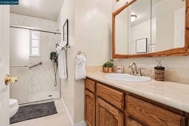 1451 Franklin Canyon Rd, Martinez CA: https://media.crmls.org/mediaz/5b3e1e03-61c6-4ec5-a33a-9cf4ef4e9526.jpg