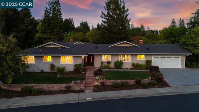 230 Vallecito Lane, Walnut Creek CA: https://media.crmls.org/mediaz/5b3e4a7d-35cf-4a52-980a-8c07cbbb36b3.jpg