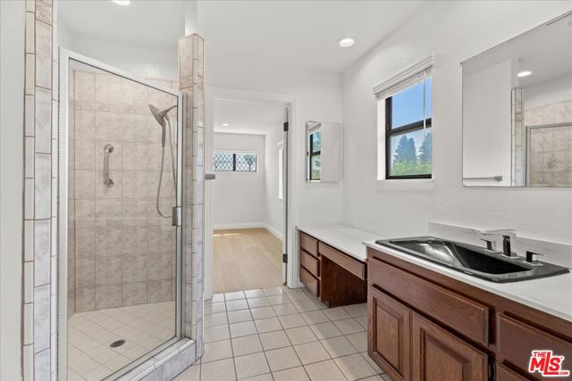 6443 Matilija Avenue, Van Nuys CA: https://media.crmls.org/mediaz/5b3f6f03-f025-4bac-82ae-a804fee9bf2d.jpg
