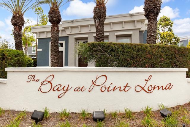 3528 Shoreline Bluff Ln, San Diego CA: https://media.crmls.org/mediaz/5b3f8672-8bd9-485a-ac30-992aa5ce3d58.jpg
